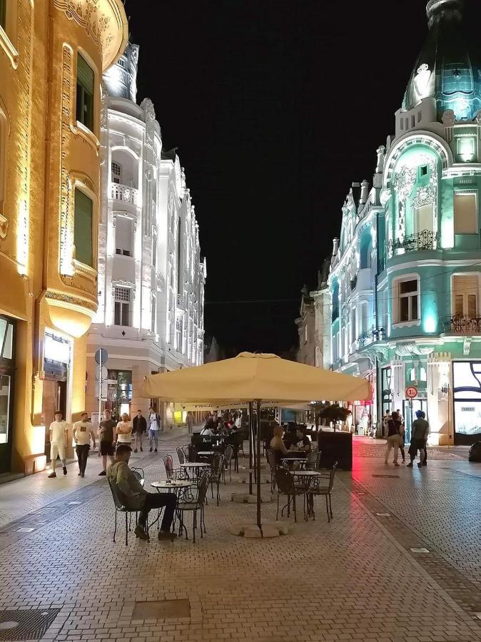 Apartmán Spiegel Center Oradea Exteriér fotografie