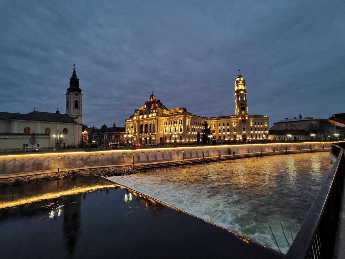 Apartmán Spiegel Center Oradea Exteriér fotografie